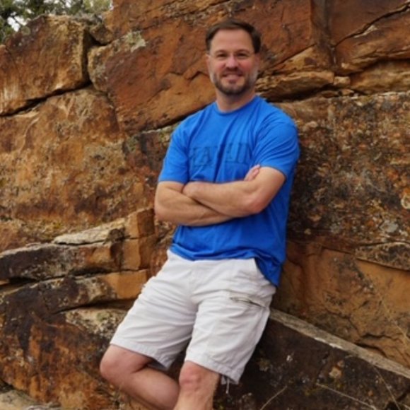 Meet your Posher, Kevin - Picture 4 of 5